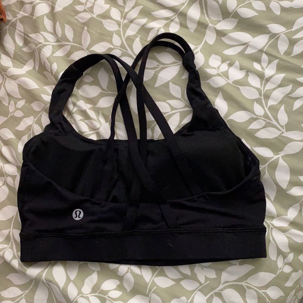 Lululemon size 2 bra. Cross cross on back.